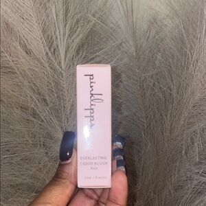 Pink Lipps || Everlasting Liquid Blush